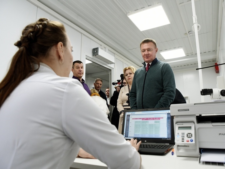 Старовойт посетил новое отделение общей врачебной практики под Курском