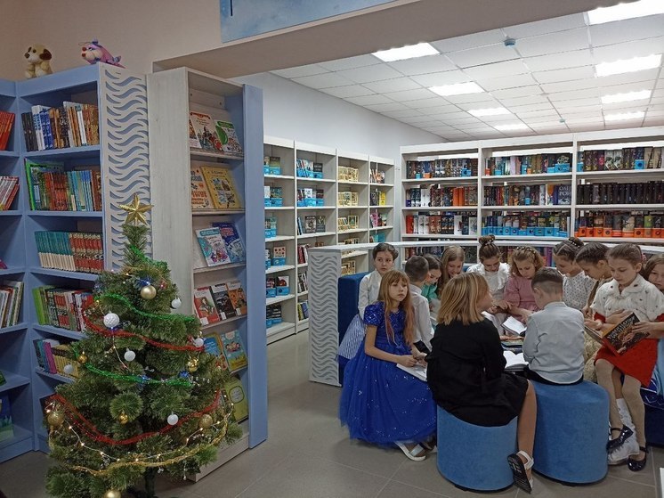 Модельную библиотеку открыли в Новоазовске