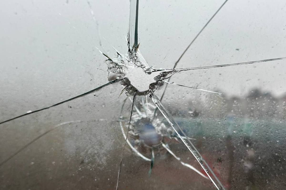 Гладков: В Белгородской области сбито несколько воздушных целей, есть пострадавший