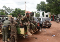 AFP: в Нигере население празднует вывод французских войск из страны

Тысячи человек в Нигере вышли на улицы, чтобы отпраздновать вывод французских войск из страны, сообщает РИА Новости со ссылкой на агентство AFP