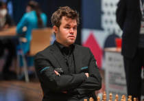 16-й чемпион мира, лидер мирового рейтинга, норвежский гроссмейстер Магнус Карлсен второй год подряд выигрывает чемпионат мира по блицу.
