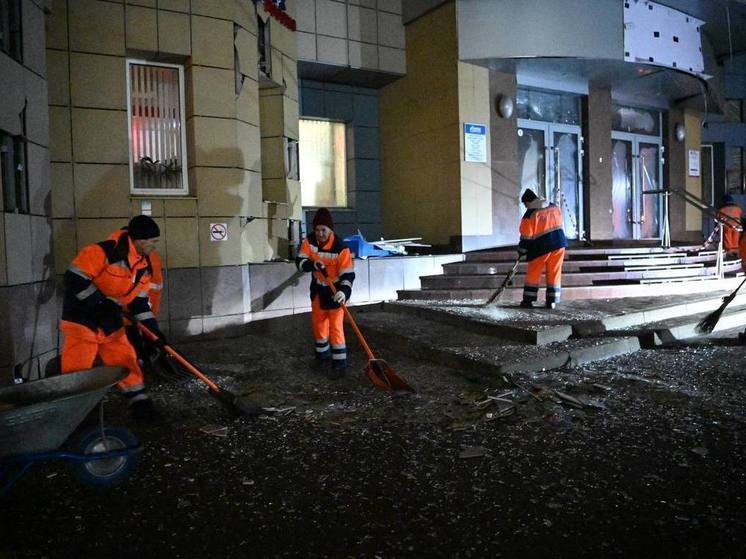 Губернатор: ночью Белгород приводили в порядок более 2 тысяч человек