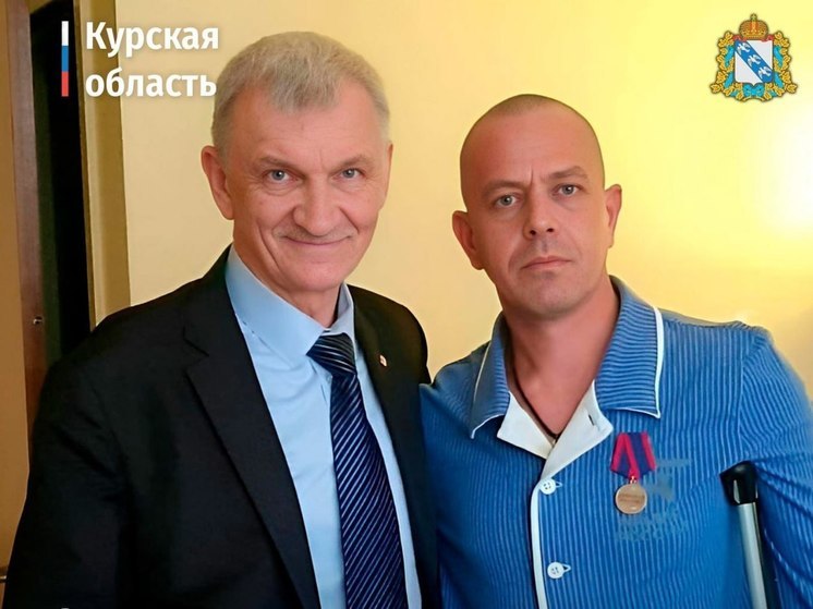 Курского десантника ВДВ наградили медалью «Спецназ России»