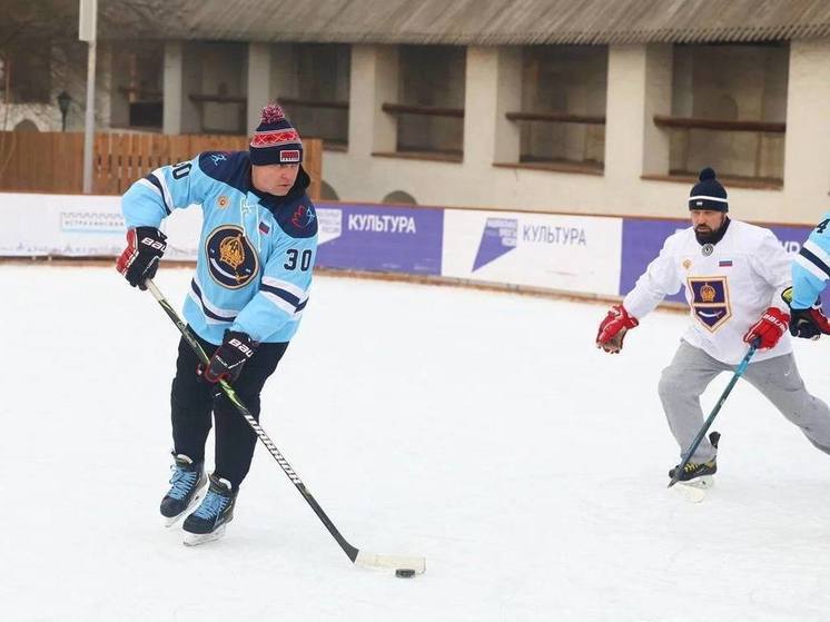 Губернатор Астраханской области сыграл в кремле в хоккей в канун Нового года