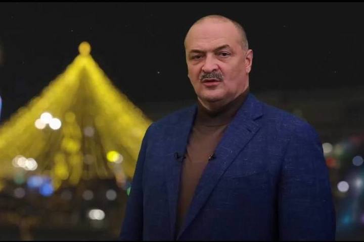 Глава Дагестана поздравил республику с Новым годом