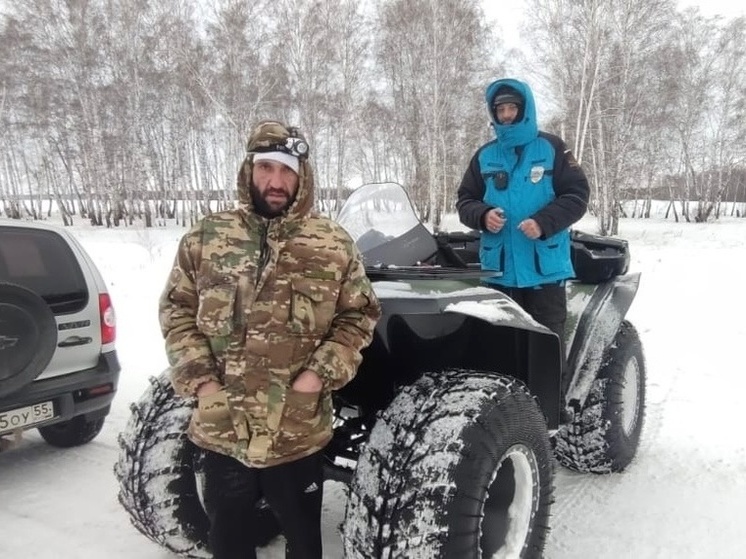 В Омской области двое мужчин заблудились в лесу в первый день года