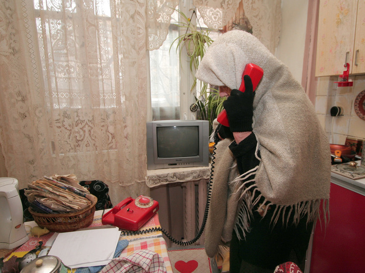 Рванули батареи: жителям Балашихи пришлось ночевать в сырости и холоде