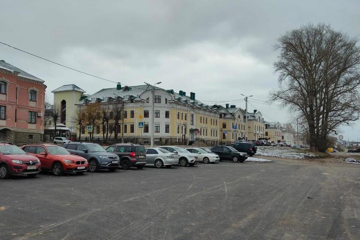 В 2023 году в Костроме на парковках стало на 870 стояночных мест больше