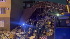 В Казахстане из-за взрыва газа обрушилось двухэтажное кафе: видео