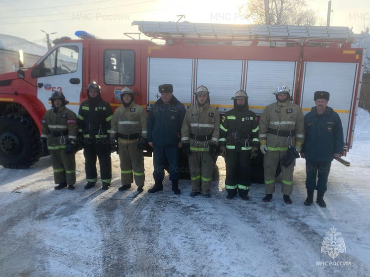 В Тверской области из задымленной квартиры спасли женщину