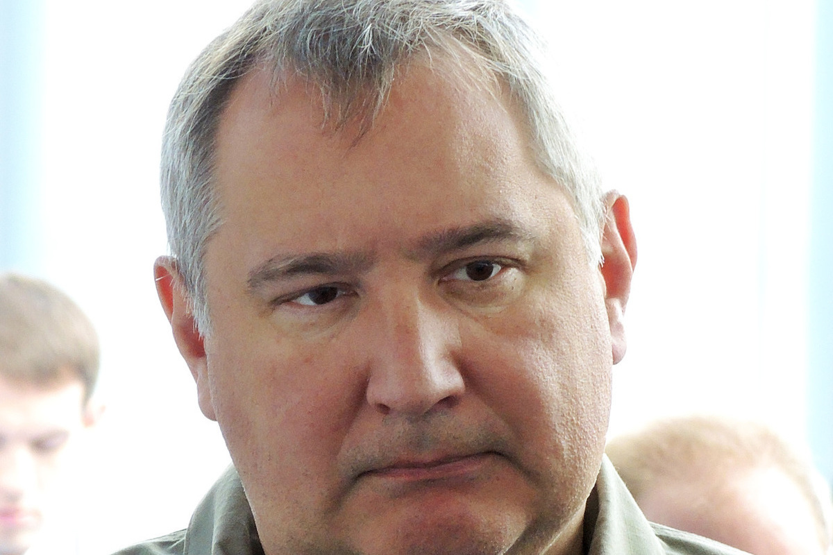 Рогозин решил ответить на намерение Литвы закрыть русские школы