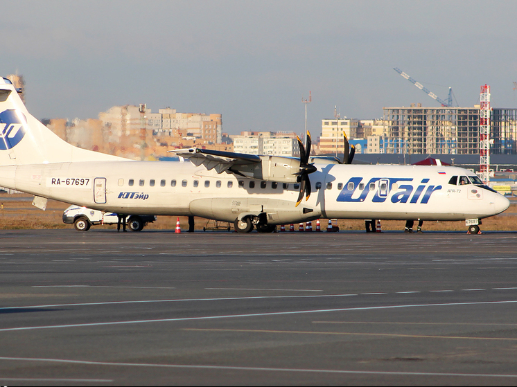 Самолет Сургут – Новосибирск вернулся в аэропорт вылета