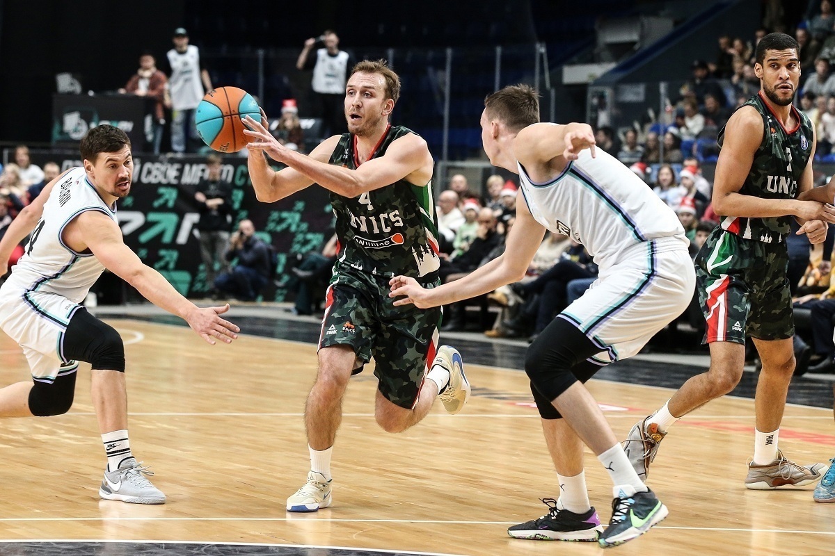УНИКС одержал победу на "Руной" в баскетбольной Единой лиге