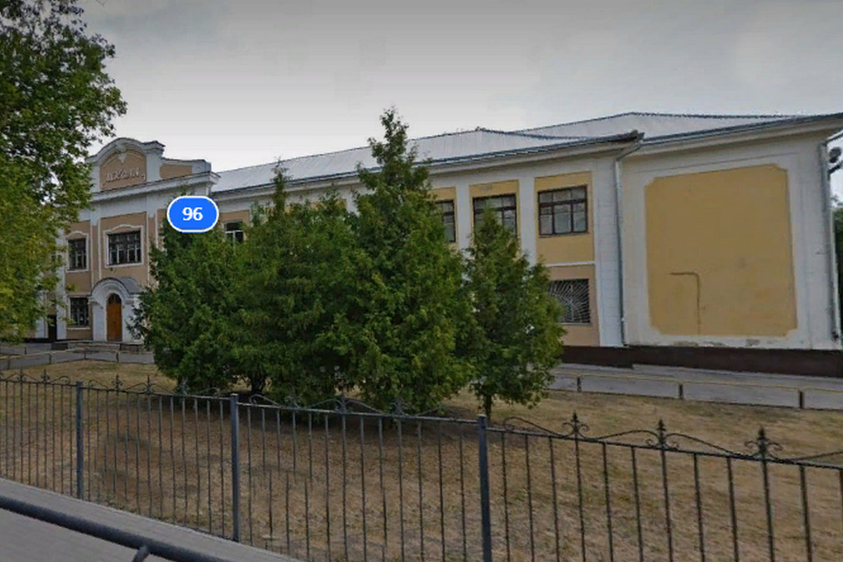 В Воронеже отремонтируют здание школы со 100-летней историей
