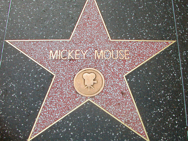 Микки Маус, права на которого у "Диснея" истекли, стал персонажем фильма ужасов