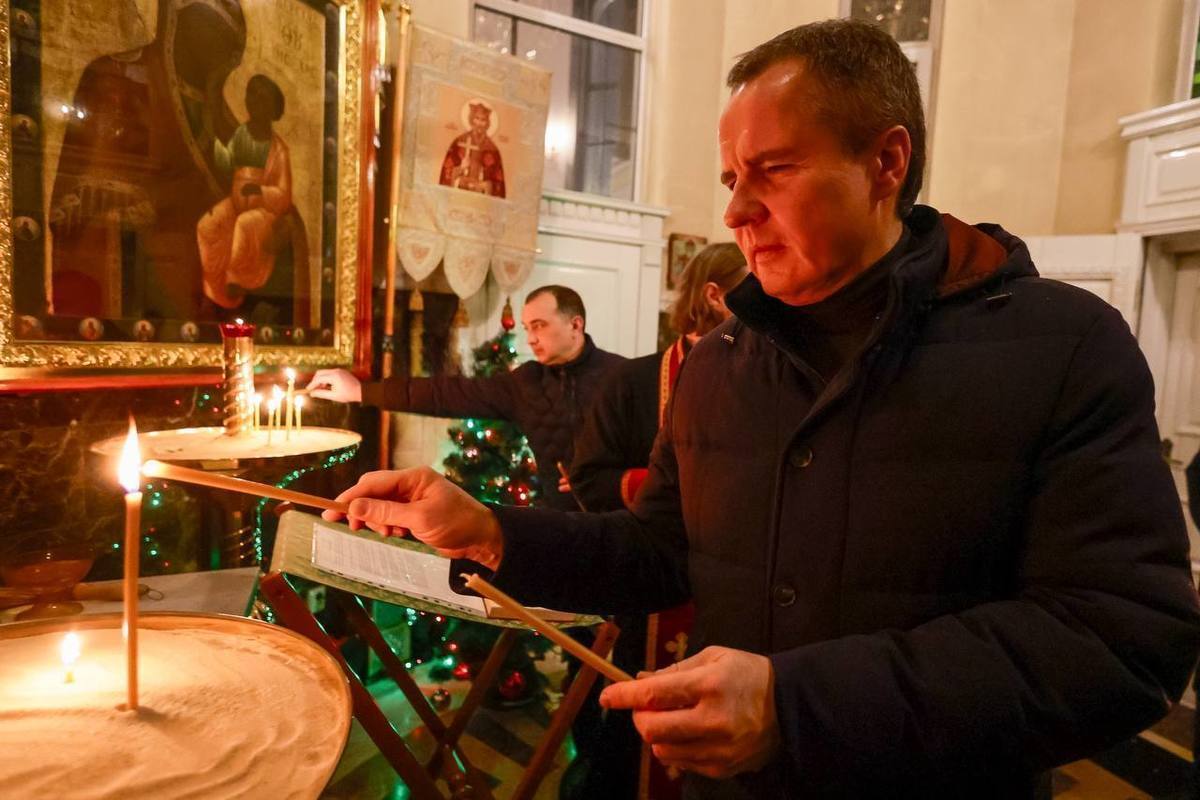 Вячеслав Гладков поздравил белгородцев с Рождеством Христовым