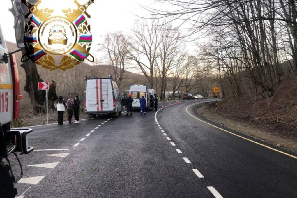 В ДТП в Горячем Ключе погиб 17-летний пассажир иномарки
