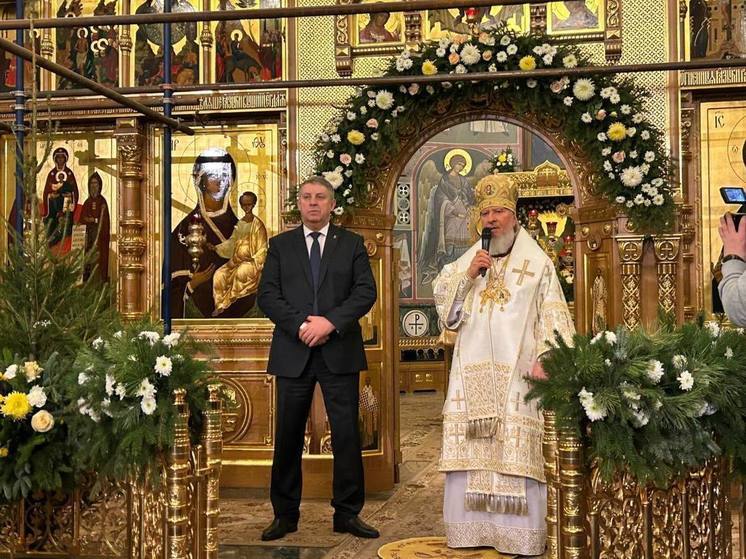 Брянский губернатор поздравил земляков с Рождеством