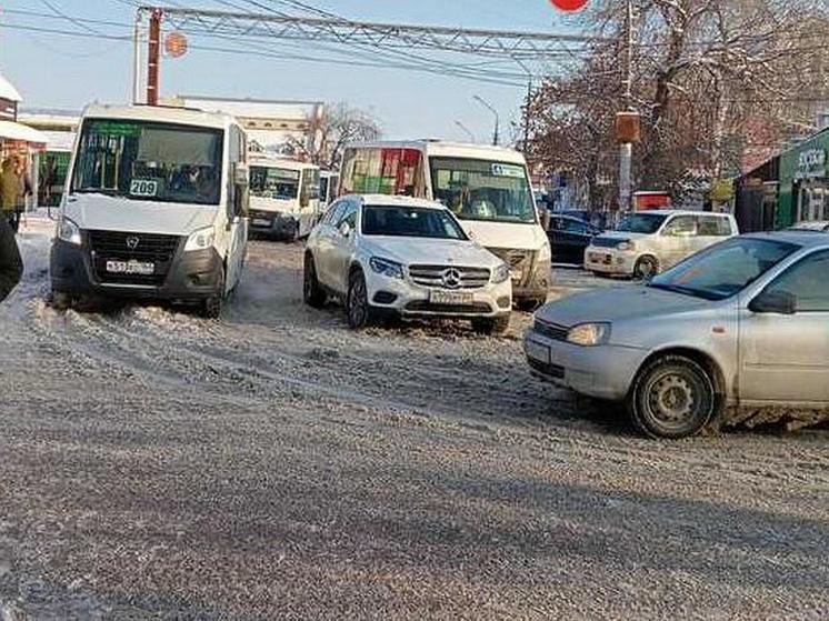 Стоянка маршрутных такси