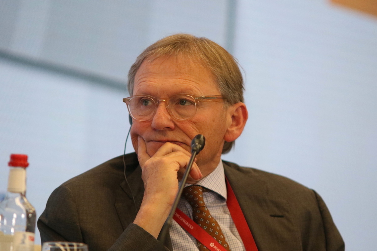 Путин выбран народом или самозванец. Почему политика грязное дело. Отто фон бисмарк русские долго запрягают. Политика даже. Политика даже.