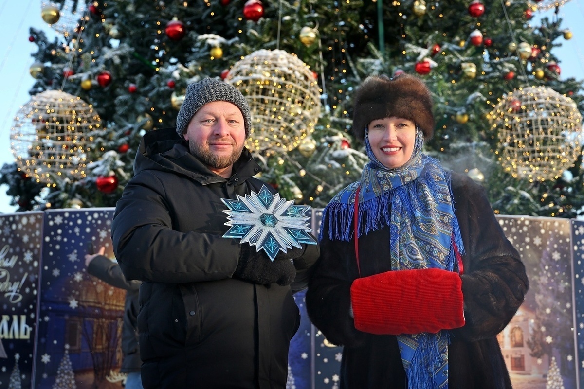 Суздаль передал Кирову символ проекта «Новогодняя столица России»
