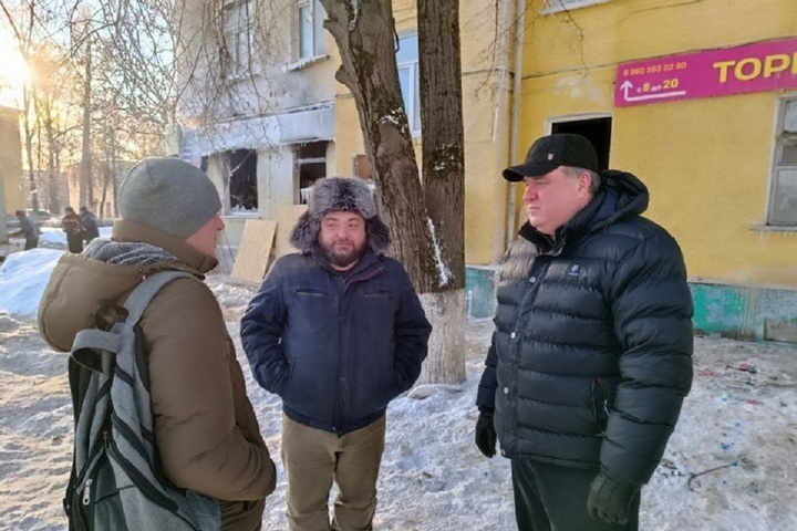 Беспалов встретился с жителями квартир, пострадавших при пожаре в доме в Туле