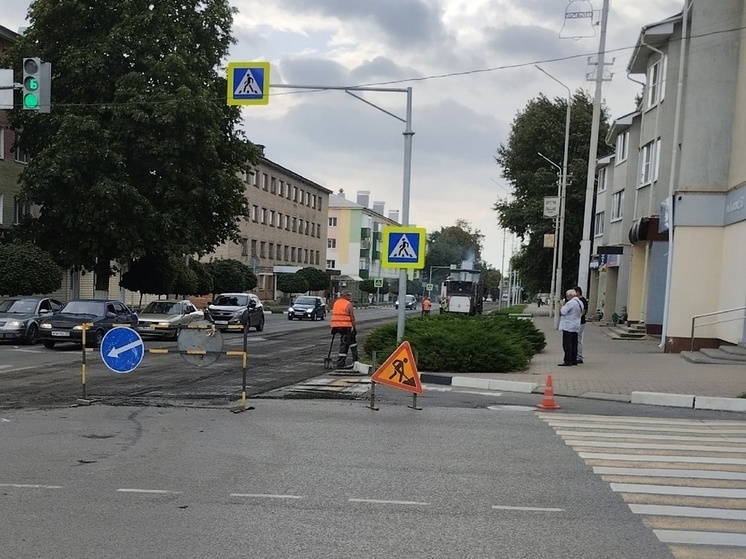 Современные технологии и материалы используют при ремонте дорог в ДНР