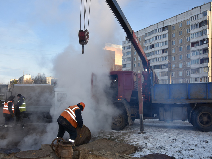 Костромские аварийщики возобновили ремонты теплосетей, приостановленные на время морозов