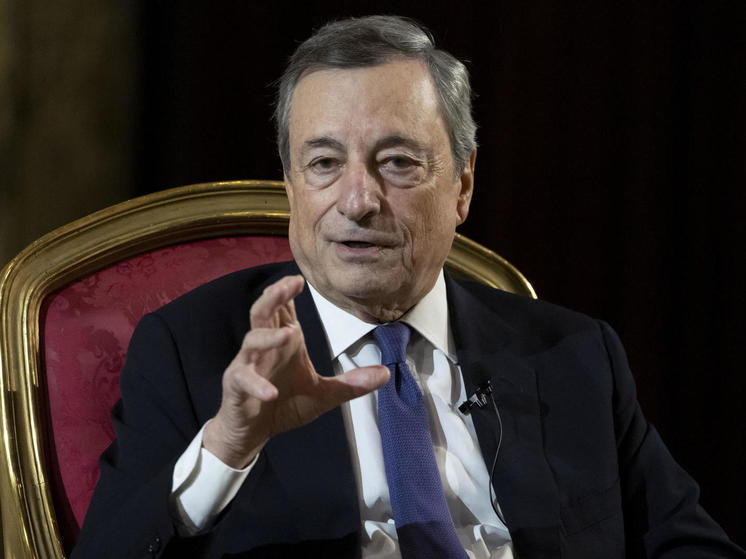 FT: экс-премьер Италии Драги рассматривается в качестве кандидата на пост главы Евросовета