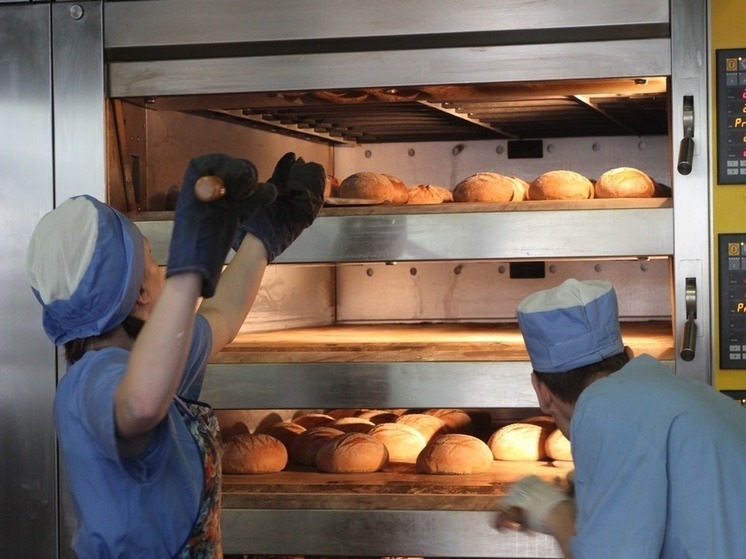 В Калмыкии требуются продавцы, повара, охранники