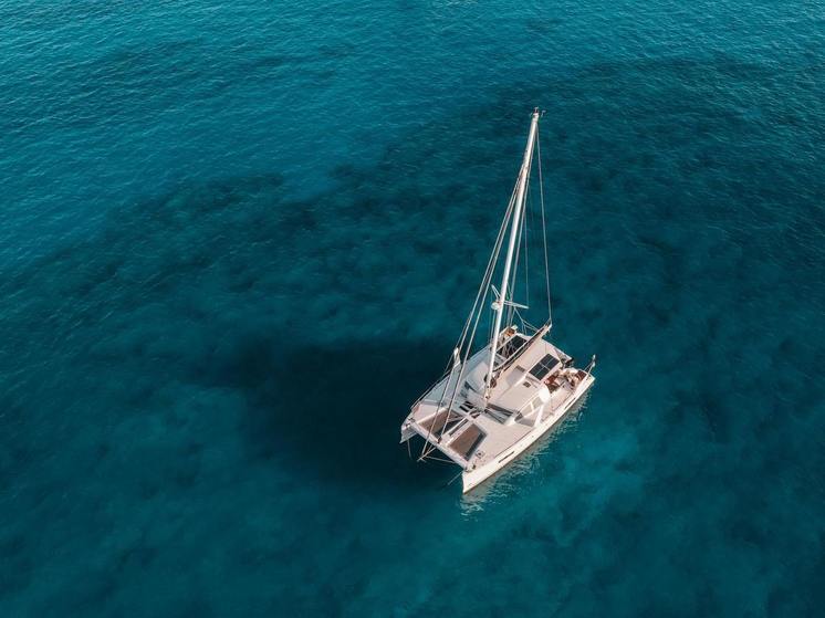 Яхта с российскими туристами на борту затонула рядом с островом Пхукет в Таиланде