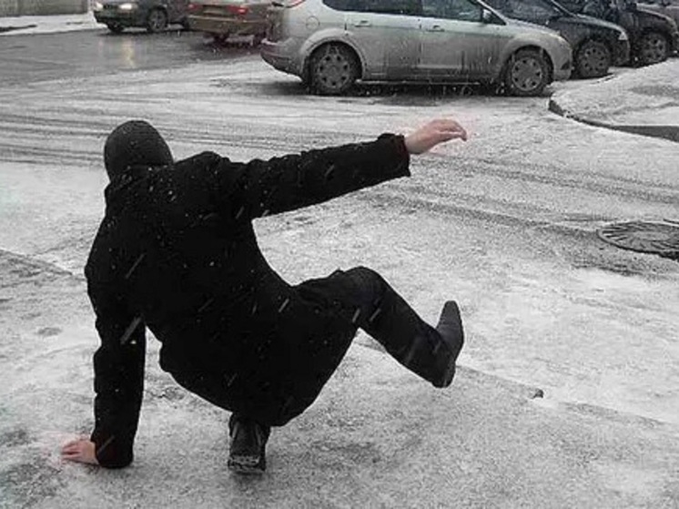 Что делать с обувью в гололед