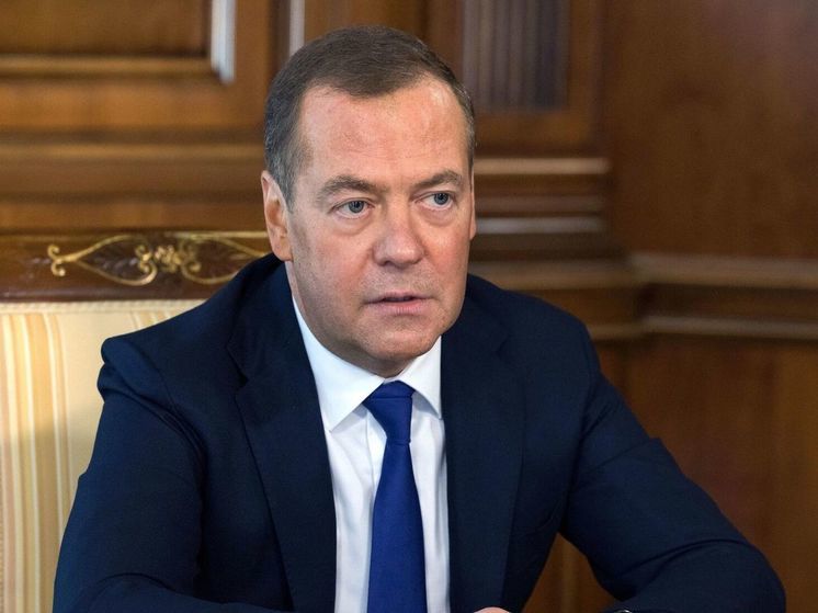 В Запорожской области возобновила работу приемная Дмитрий Медведева