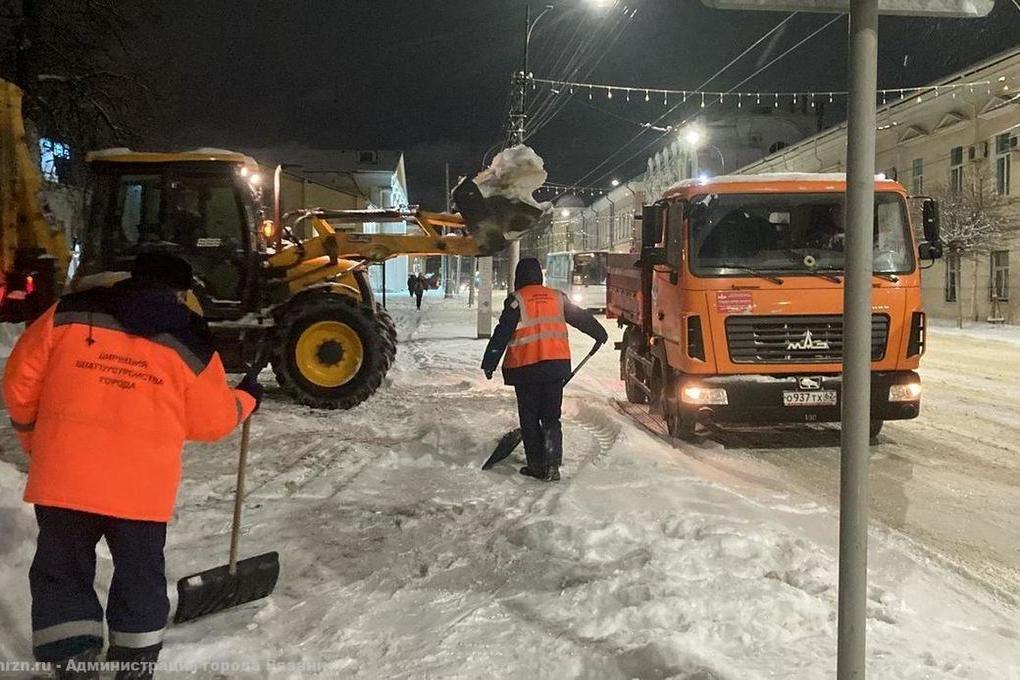 Прошедшей ночью с улиц Рязани вывезли более 1000 кубометров снега