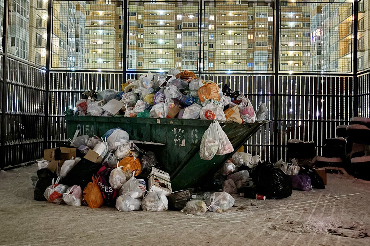В холоде и мусоре: жители Ленобласти рассказали, как встретили 2024 год