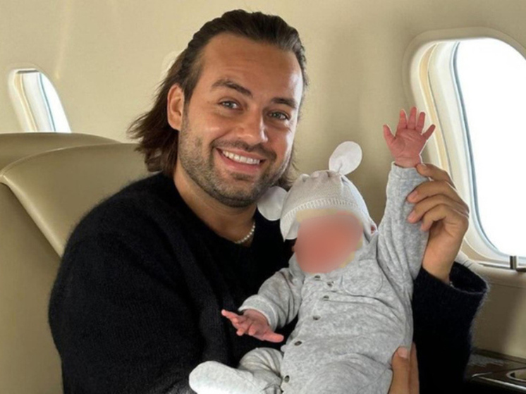 Врач подтвердил, что с ребенком блогера Косенко все в порядке после видео с полетом в сугроб