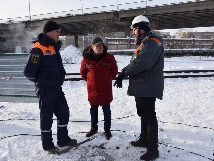 Глава Пензы рассказал об устранении повреждения на трубопроводе на улице Коммунистической