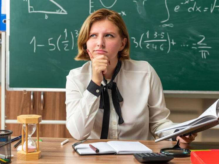 «Тысячи проблем» педагогов: зарплаты, жилье, тарификация