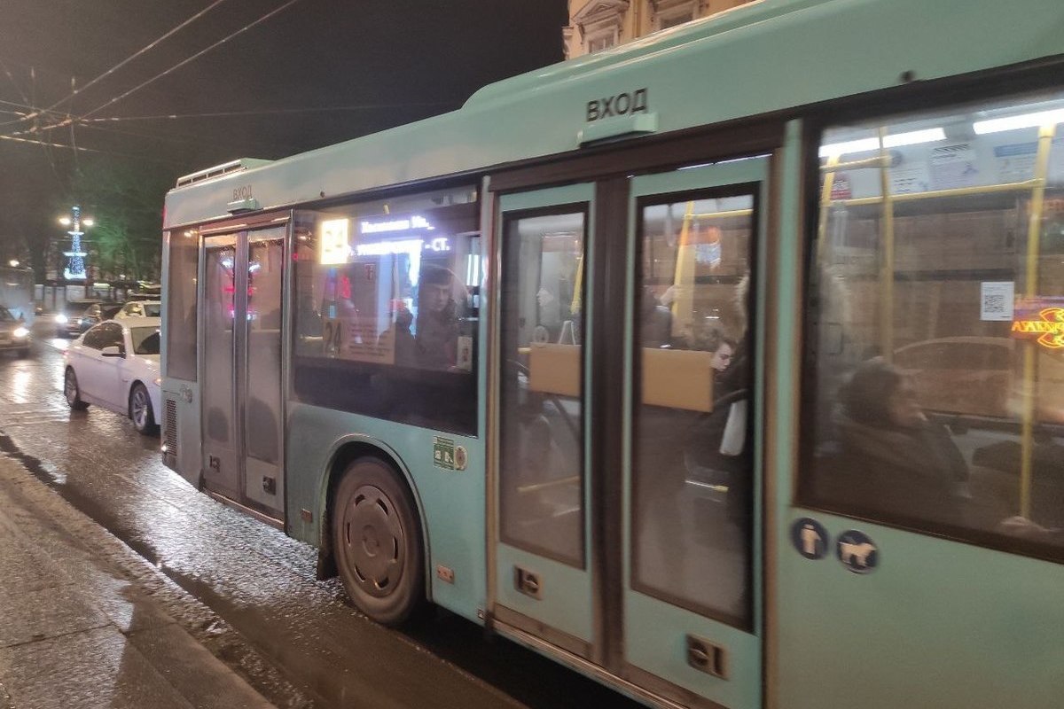 Между Мурманском и Никелем запущен новый автобус