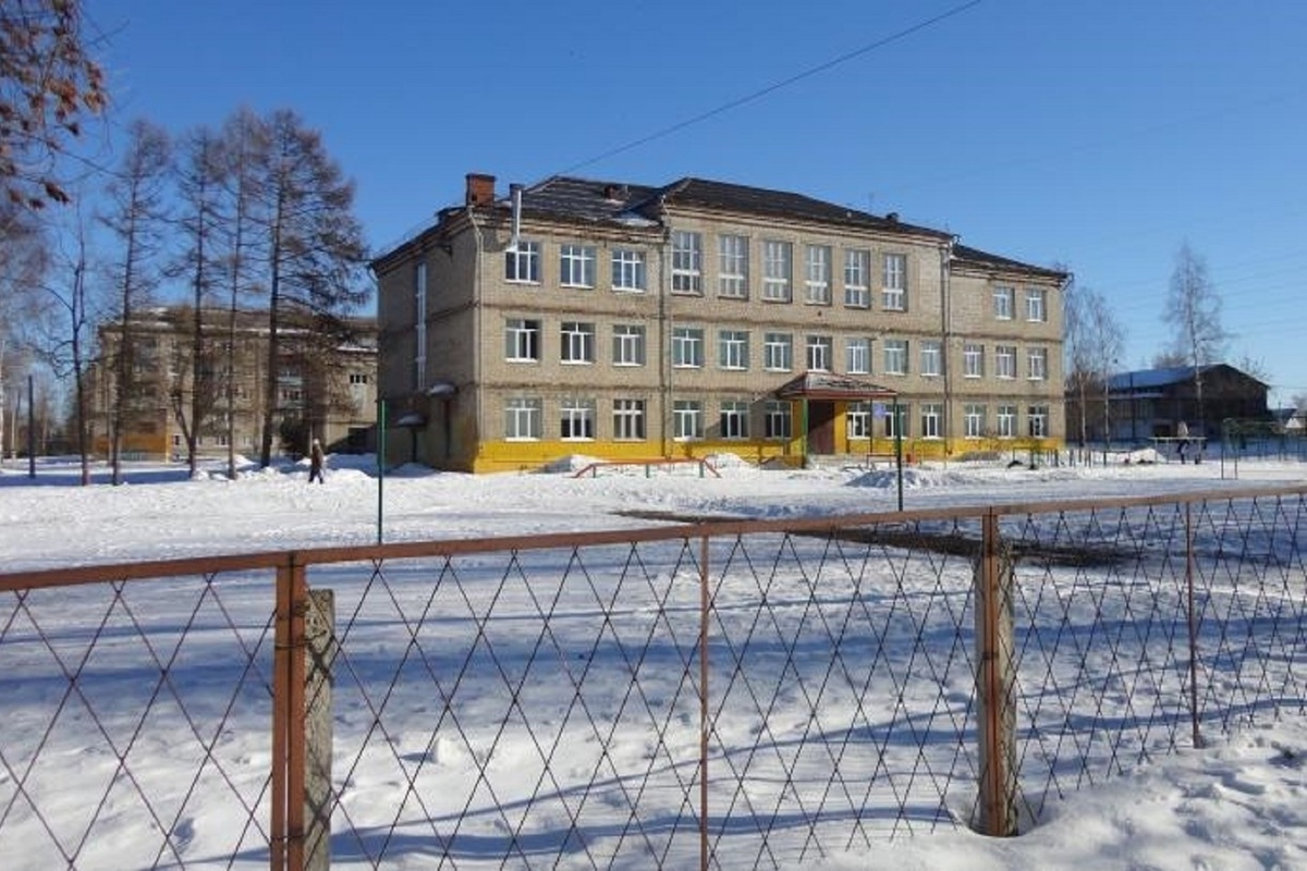 В Рыбинске из-за коммунальной аварии два дня не работала городская школа