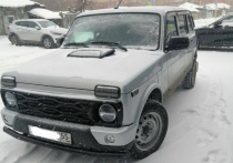Бывший мэр Омска и депутат Госдумы от Омской области Оксана Фадина показала свой новый отечественный служебный автомобиль «Лада Нива»