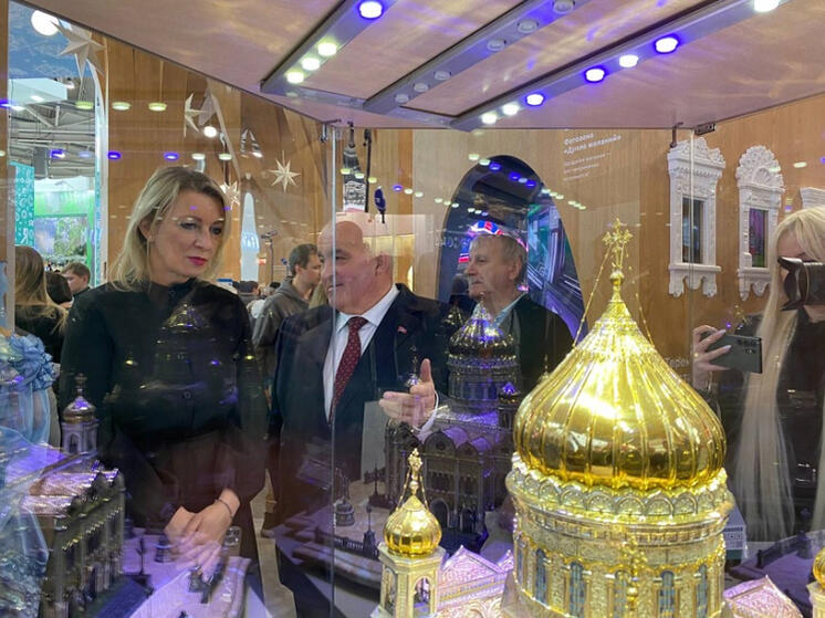 Костромской павильон на выставке «Россия» посетила пресс-секретарь МИДа Мария Захарова
