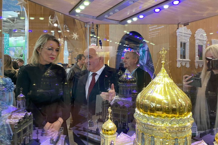 Костромской павильон на выставке «Россия» посетила пресс-секретарь МИДа Мария Захарова