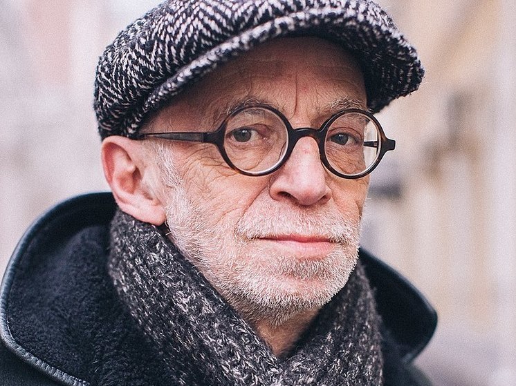 SHOT: на водителя, сбившего поэта Льва Рубинштейна, возбудили уголовное дело