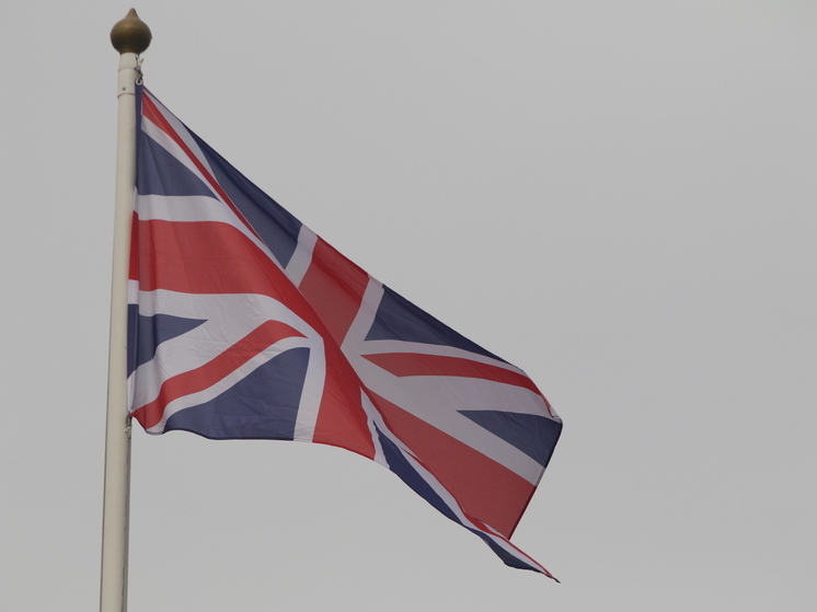 В Британии заявили о нападении на судно у побережья Омана