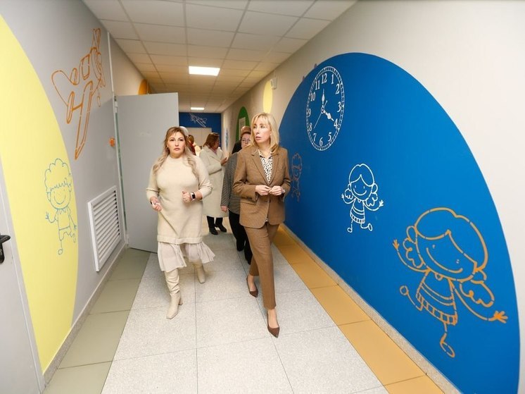 Анна Минькова проинспектировала новые школы и детсады Краснодара