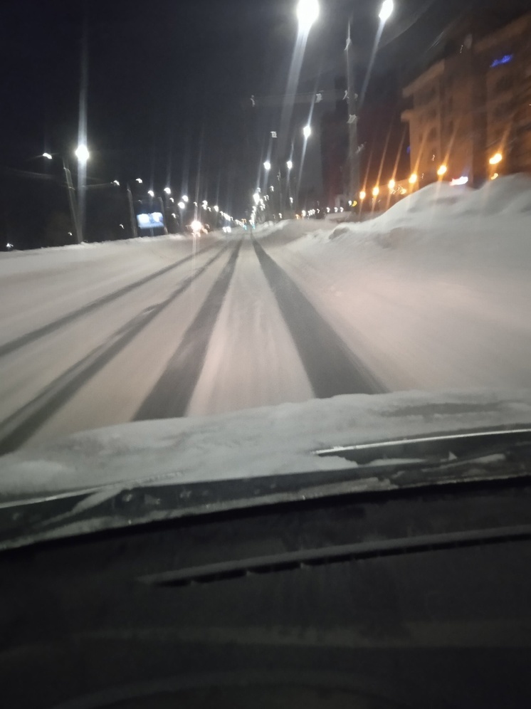 Двухполосные дороги в Петрозаводске превратили в однополосные