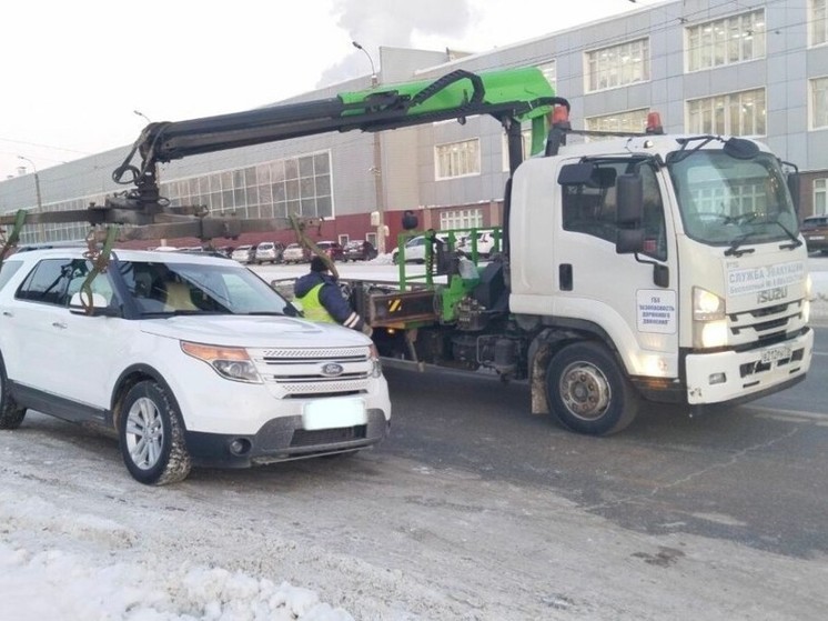 За 163 неуплаченных штрафа ГИБДД казанца лишили авто