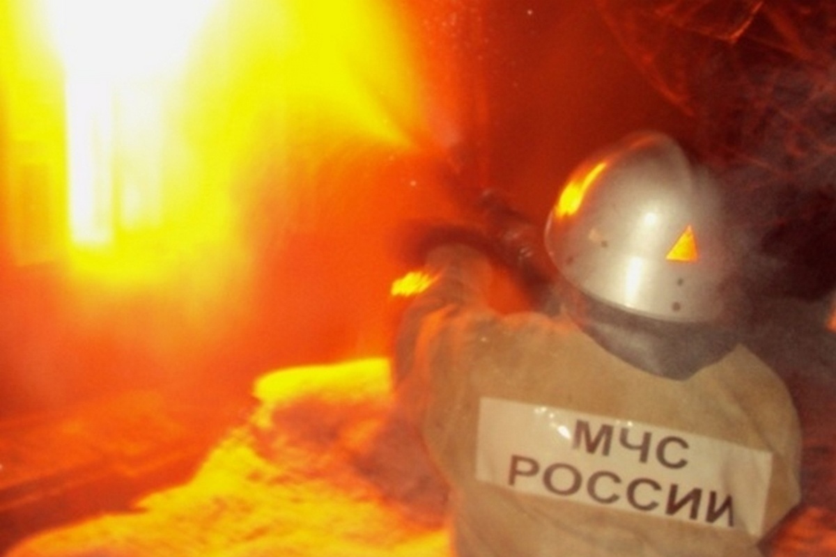 Один мужчина погиб и второй пострадал при пожаре в Левобережном районе Воронежа