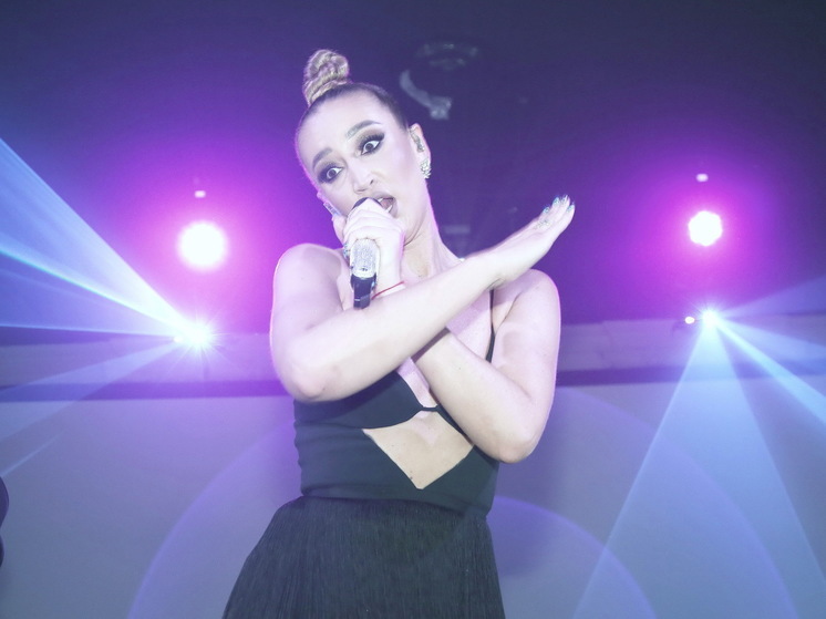 "Рождается что-то глубокое": Бузова намекнула на новую любовь